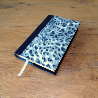 Obal na knihu - výška 23 cm - leopardí